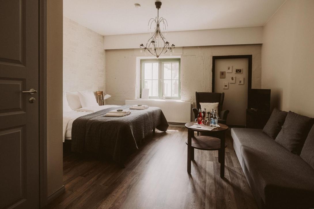 Hotel Mathildedalin King de lux huone.